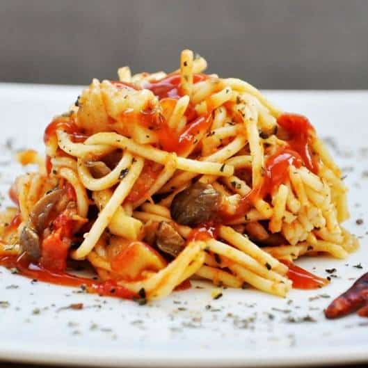 Vegan Oyster Mushroom Spaghetti with Basil and Tomato sauce